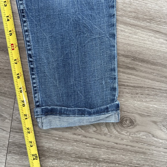 Levis 528 Capris Womens 11 Medium Blue Y2K Low Rise W29 X L22 Curvy Cut Jeans - Picture 9 of 11